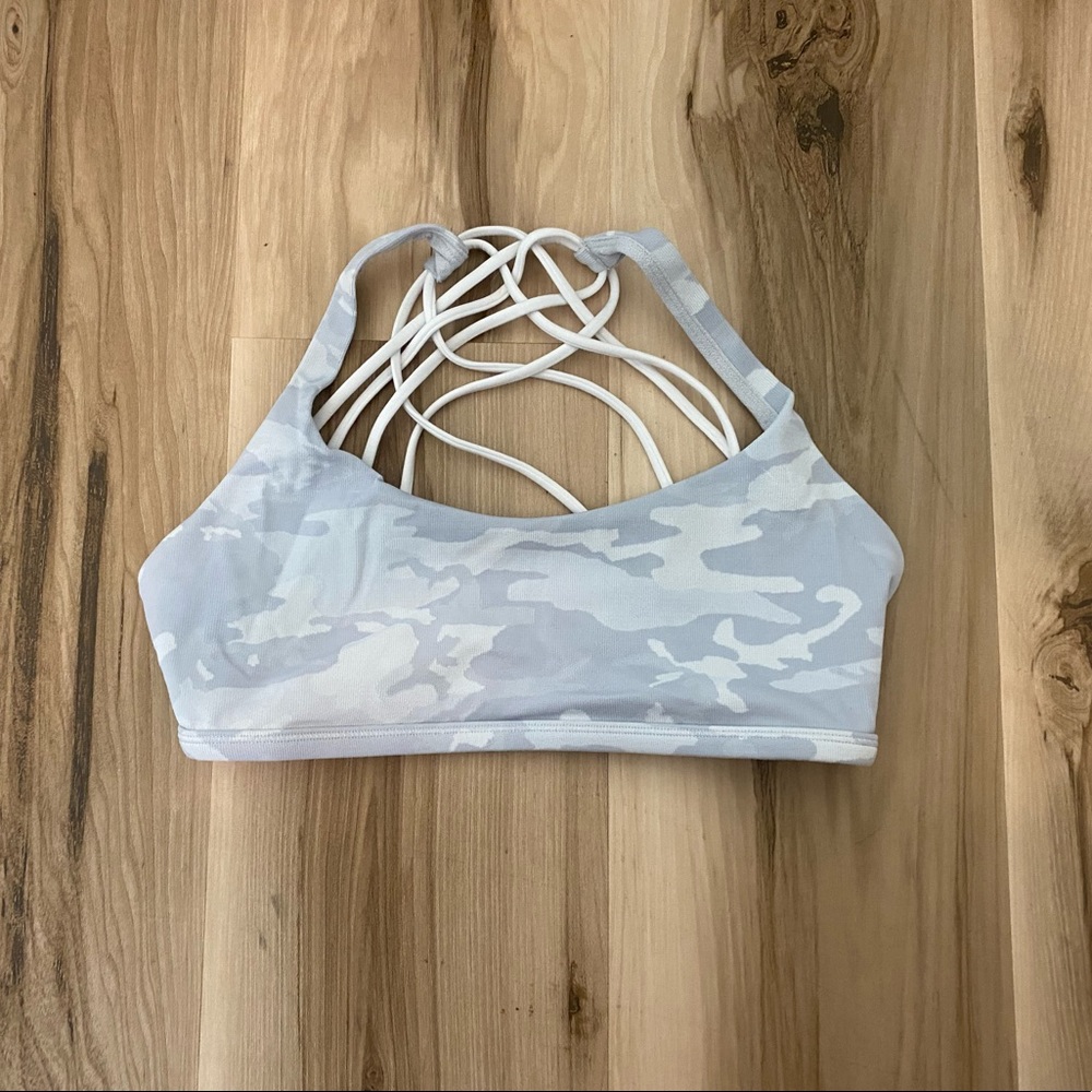Lululemon Free to be Wild Bra - Size 8